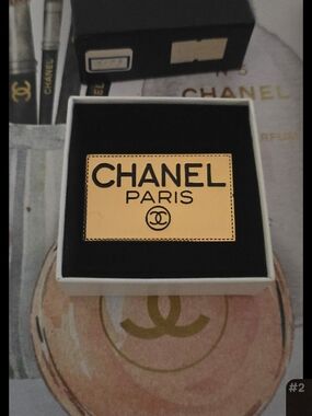 CHANEL Gold Plated CC Logos Rectangle Vintage Pin Brooch w/box